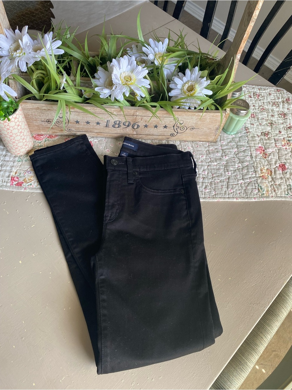 J. Crew Black Skinny Jeans — Sleek Slim Fit